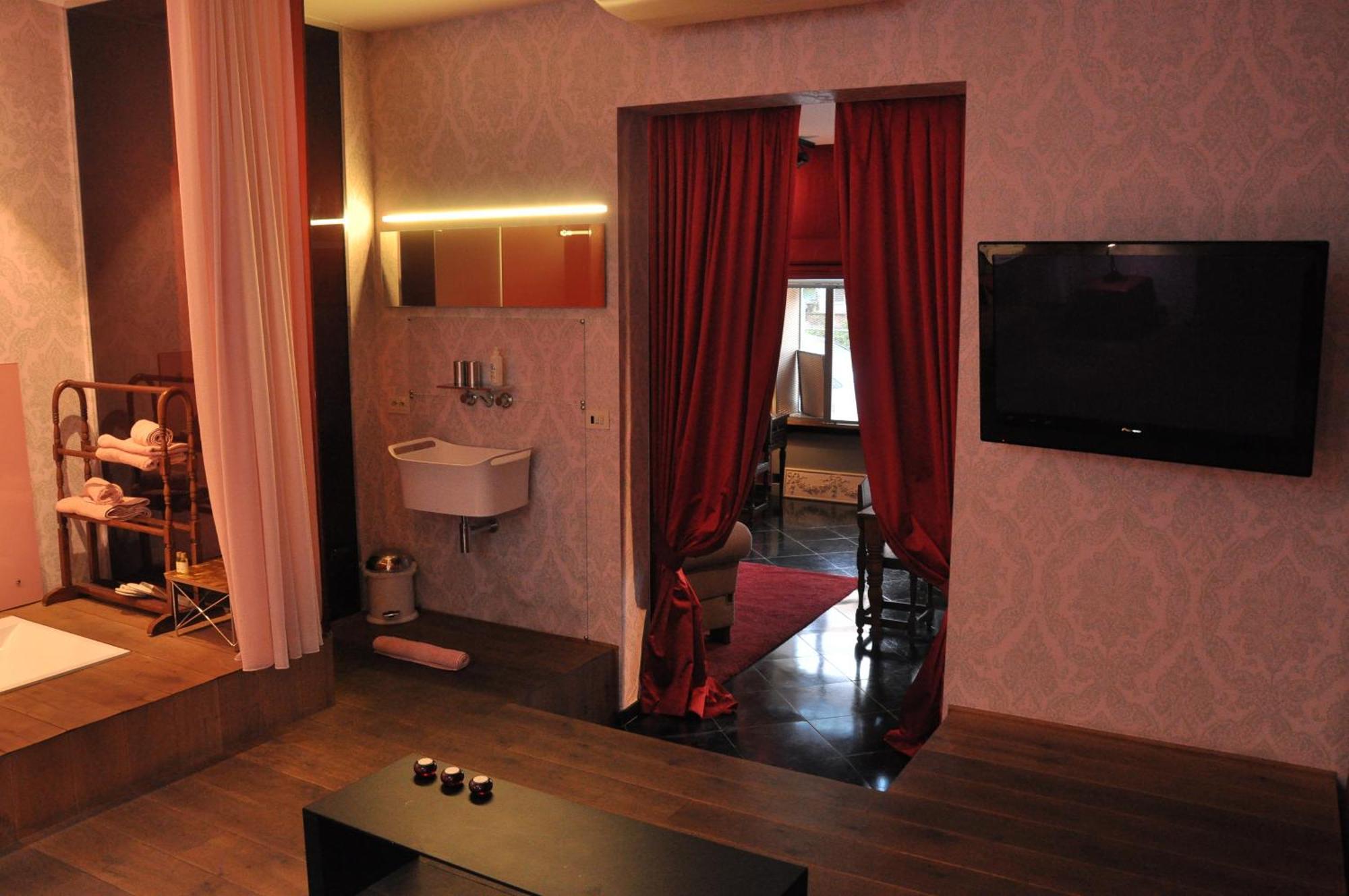 Bed & Breakfast Schopenhauer 2*